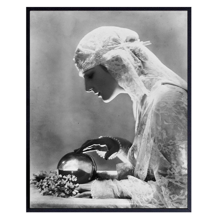 Goth Wall Art - Gothic Home Decor - Creepy Crystal Ball Fortune Teller Psychic Photo - Vintage Hollywood Poster - 8x10 Gift for Wiccan, Wicca, Occult, Horror Movies Fans - UNFRAMED Picture