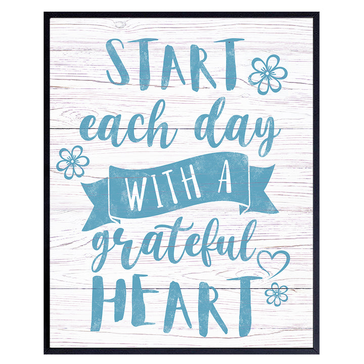 Rustic Inspirational Quotes Wall Art - Start Each Day With A Grateful Heart Sign Wall Decor - Blue Motivational Wall Art Posters - Positive Quotes Sayings - Cute Encouragement Gifts for Women Unframed