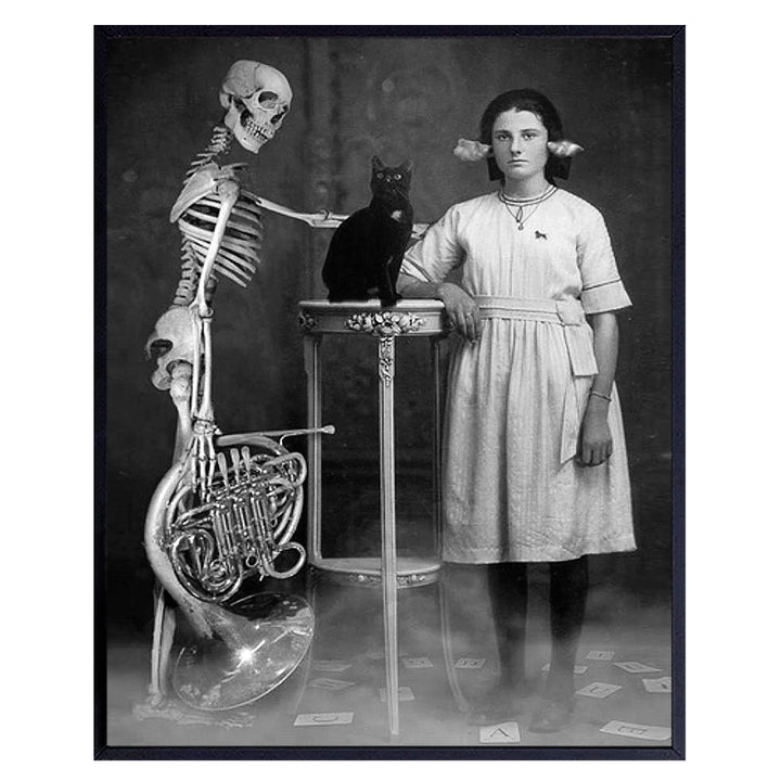 Skeleton Wall Art & Decor - Black Cat Decor - Vintage Goth Wall Art - Creepy Weird Gothic Home Decor - Wicca Wiccan, Witchcraft Supplies - Paganism Pagan Gifts - Human Anatomy Photo - Scary Picture