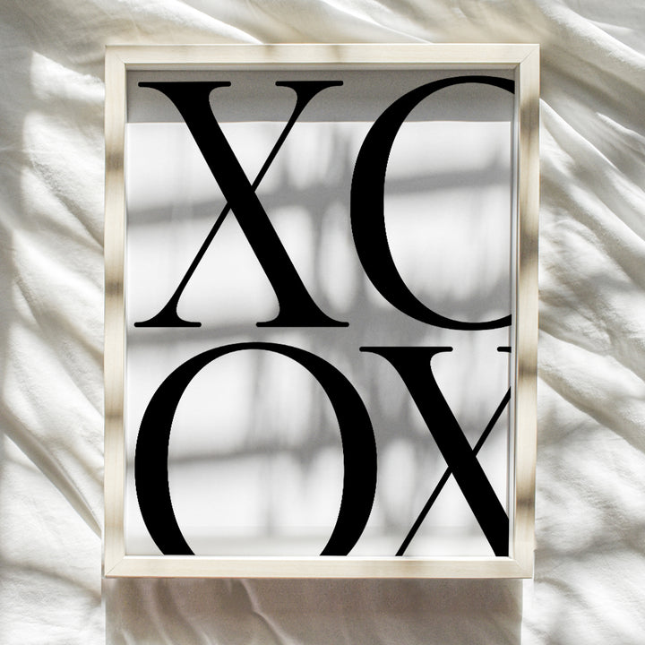 XOXO Unframed Wall Art Print - Perfect Affordable Gift - Modern Chic Home Decor - Ready to Frame (8X10) Photo - Hugs and Kisses