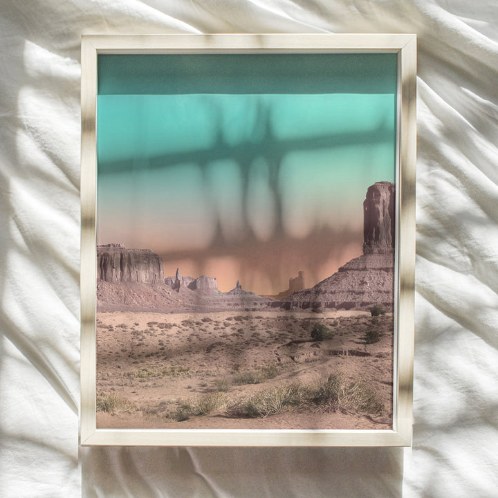 Monument Valley Landscape Picture Photo- American West Wall Art Print - Arizona California Desert Travel Decor - Decoration for Living Room, Office, Home, Apartment - Unique Gift for Photography Fan