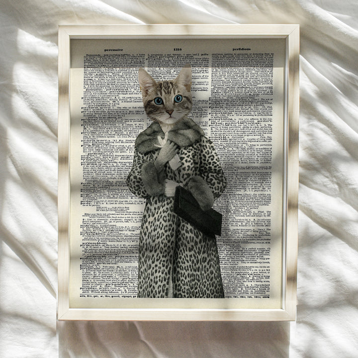 Glamour Fashion Cat Wall Decor - Cat Wall Art - Photo Picture for Veterinarian Office - Chic Glam Gift for Pet, Animal, Kitty, Kitten Cat Lover, Vet, Designer Couture Fan - 8x10 Poster Print