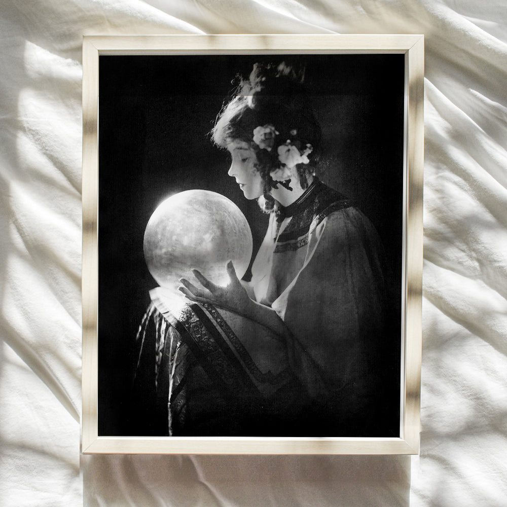 Pagan Gothic Wall Art - Crystal Ball - Goth Home Decor - Creepy Fortune Teller, Psychic - Gift for Wicca, Wiccan, Occult, Paganism, Horror Movies Fans - Black Magic Picture - Vintage Hollywood Poster