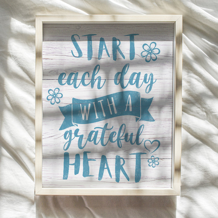 Rustic Inspirational Quotes Wall Art - Start Each Day With A Grateful Heart Sign Wall Decor - Blue Motivational Wall Art Posters - Positive Quotes Sayings - Cute Encouragement Gifts for Women Unframed