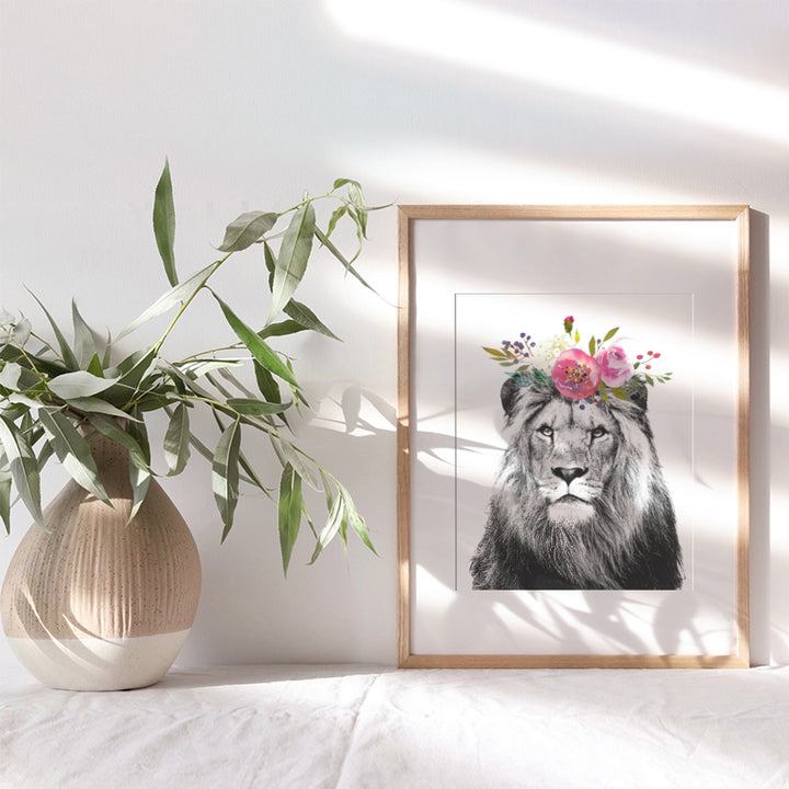 Lion Wall Decor Picture - Lion Wall Art Poster Room Decorations - Jungle Animals Bedroom Decor for Women, Kids, Teens or Girls Room, Living Room, Baby Nursery - Cute Girly Gift for Women