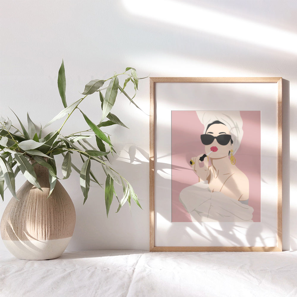 Audrey Hepburn Wall Art - Kate Moss - Bathroom Decor for Women - Glam Bathroom Decor - Audrey Hepburn Poster - Bathroom Decor for Teen Girls - Pink Bathroom Accessories - Bath Wall Decor