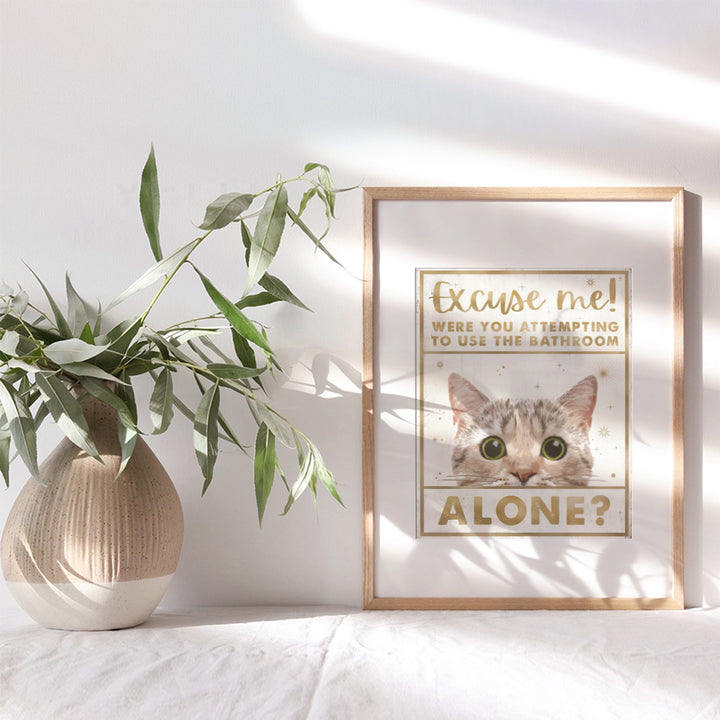 Excuse Me Cat Bathroom Wall Art - Funny Bathroom Wall Decor - Guest Bathroom Accessories - Bath Wall Decor - White Gold Bathroom Decorations for Women Kitty Kitten Cat Lover - Powder room Wall Art