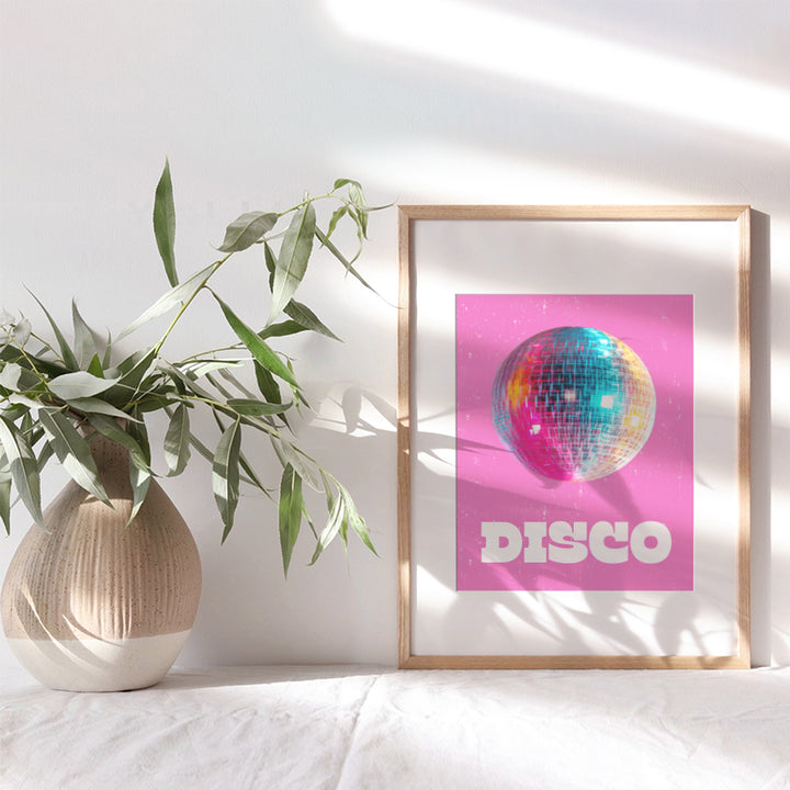 Vintage Retro Disco Ball Decor - Teen Girls Room Decor, Funky Living room Decor for Women - 70s 80s Chic Home Decor, Cute Aesthetic Room Decor, Preppy Room Decor, Trendy Wall Decor, Pop Art Wall Decor