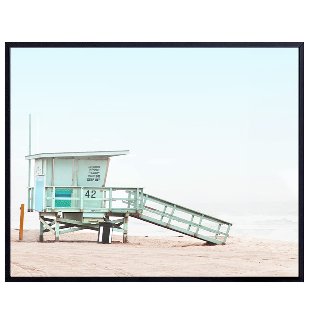 Lifeguard Stand Photo - Unframed Wall Art Print - Great Gift for Nature, Surfers and Beach Lovers - Perfect for Beach House - Cool Home Decor - Ready to Frame (8X10)